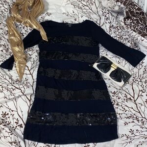 $5 IF BUNDLED Gorgeous holiday dress